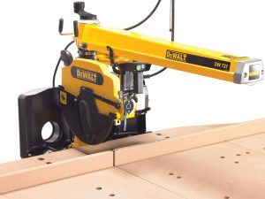 DW721KN | Píla s radiálnym ramenom 300mm 2000W 230V